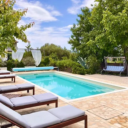 Sunny Garden With Private Heated Pool Villa Kastela